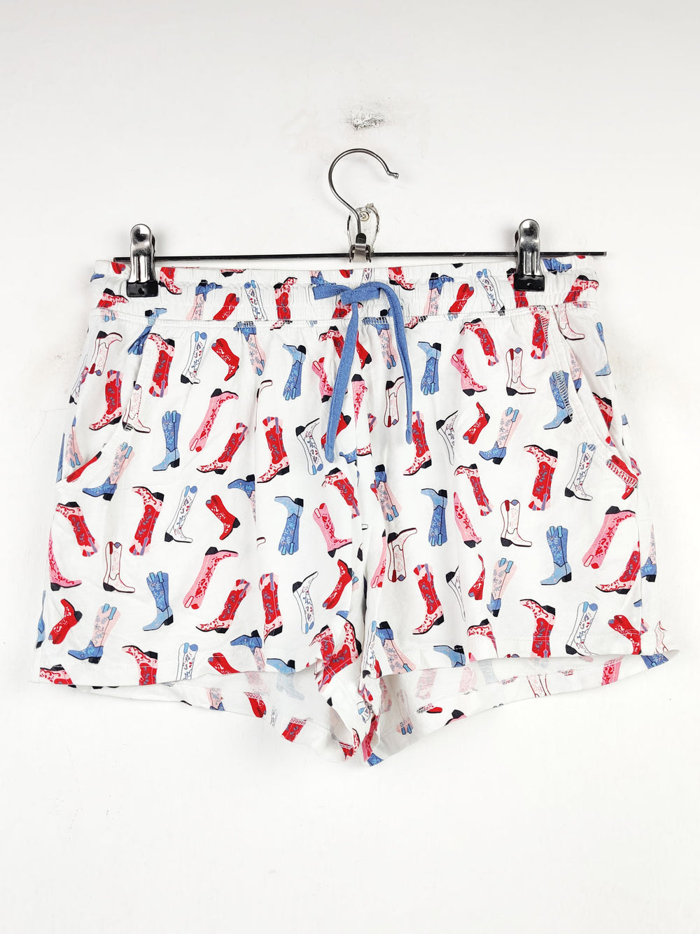 Buy online pre-used pre-loved 100% authentic & Original branded Tu (NL-982) available in Pakistan. Top international brands avilable.