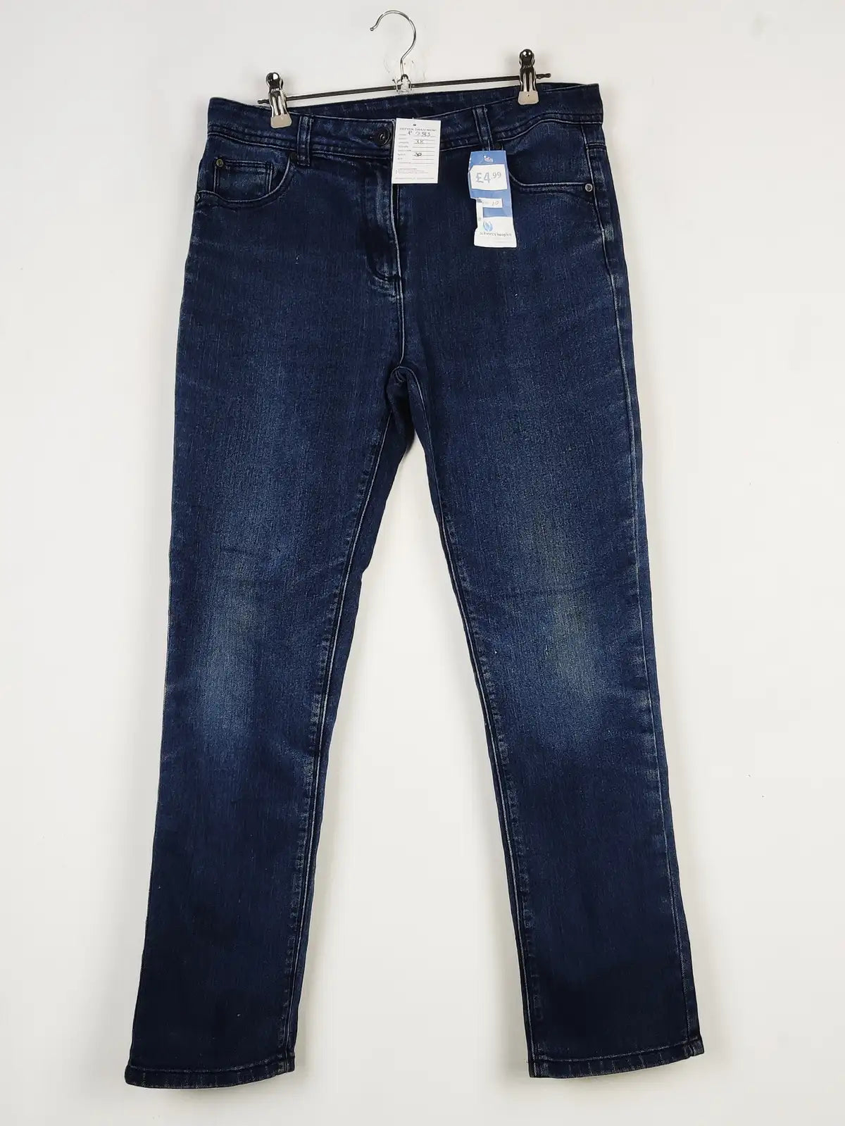 Buy online pre-used pre-loved 100% authentic & Original branded Unknown Brand (P-283) available in Pakistan. Top international brands avilable.