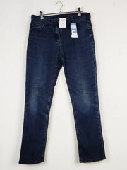 Buy online pre-used pre-loved 100% authentic & Original branded Unknown Brand (P-283) available in Pakistan. Top international brands avilable.