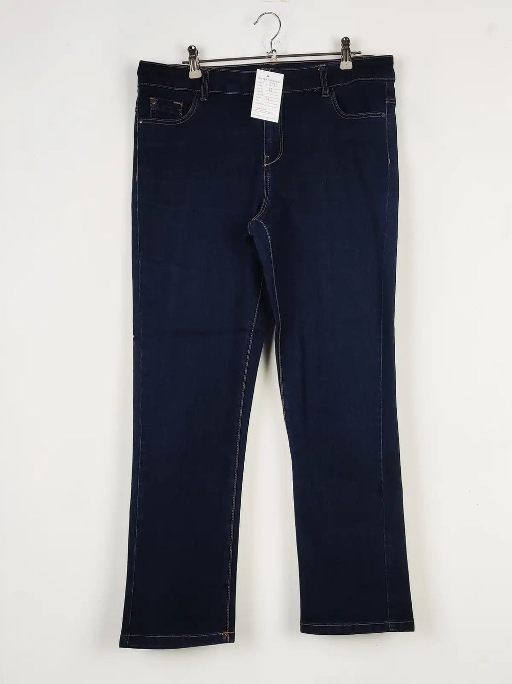 Buy online pre-used pre-loved 100% authentic & Original branded George (P-291) available in Pakistan. Top international brands avilable.