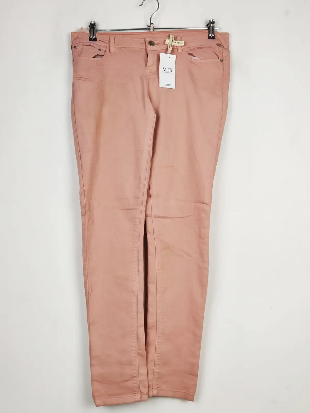Buy online pre-used pre-loved 100% authentic & Original branded Bershka (P-306) available in Pakistan. Top international brands avilable.