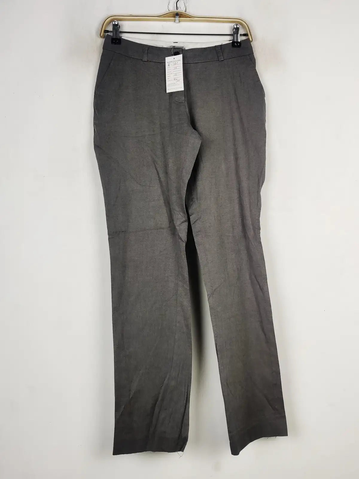 Buy online pre-used pre-loved 100% authentic & Original branded H&M (P-381) available in Pakistan. Top international brands avilable.