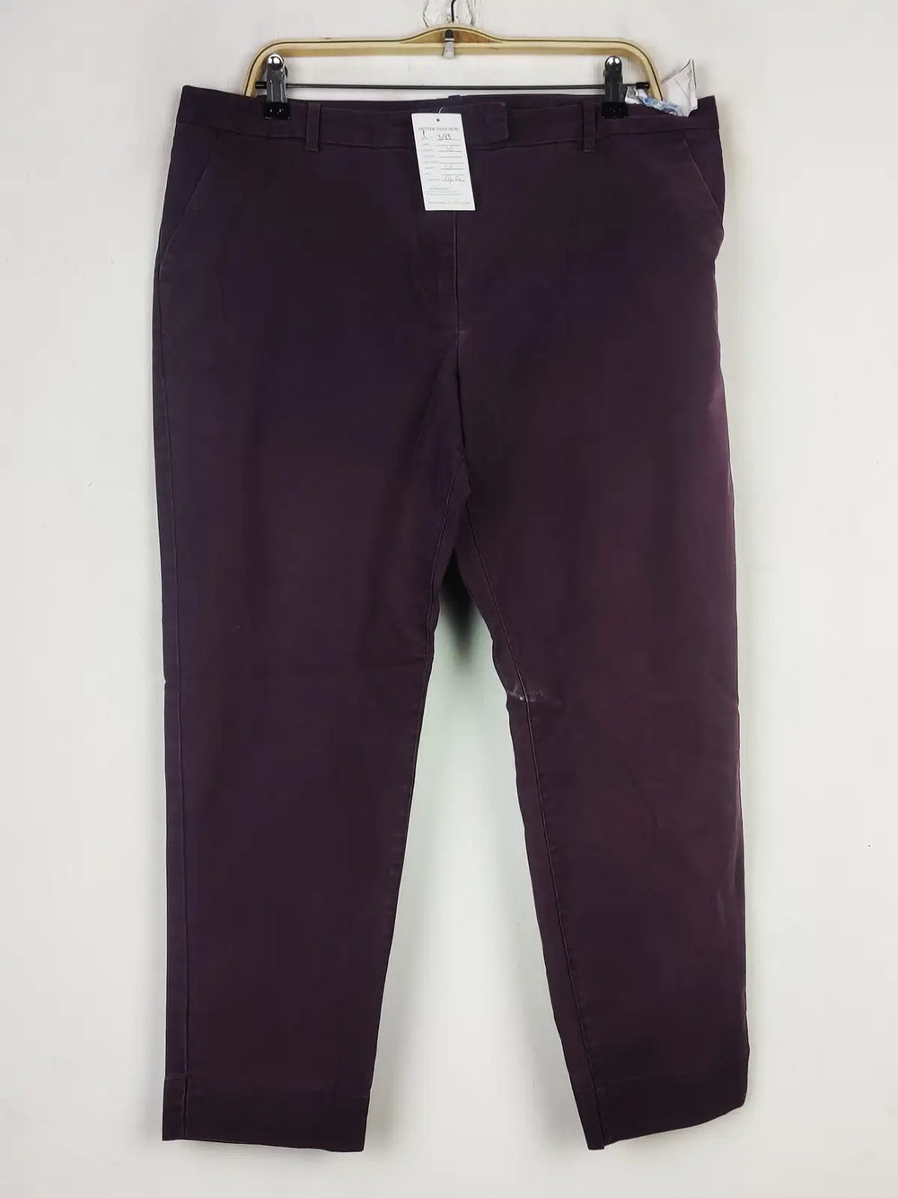 Buy online pre-used pre-loved 100% authentic & Original branded Marks & Spencer (P-393) available in Pakistan. Top international brands avilable.