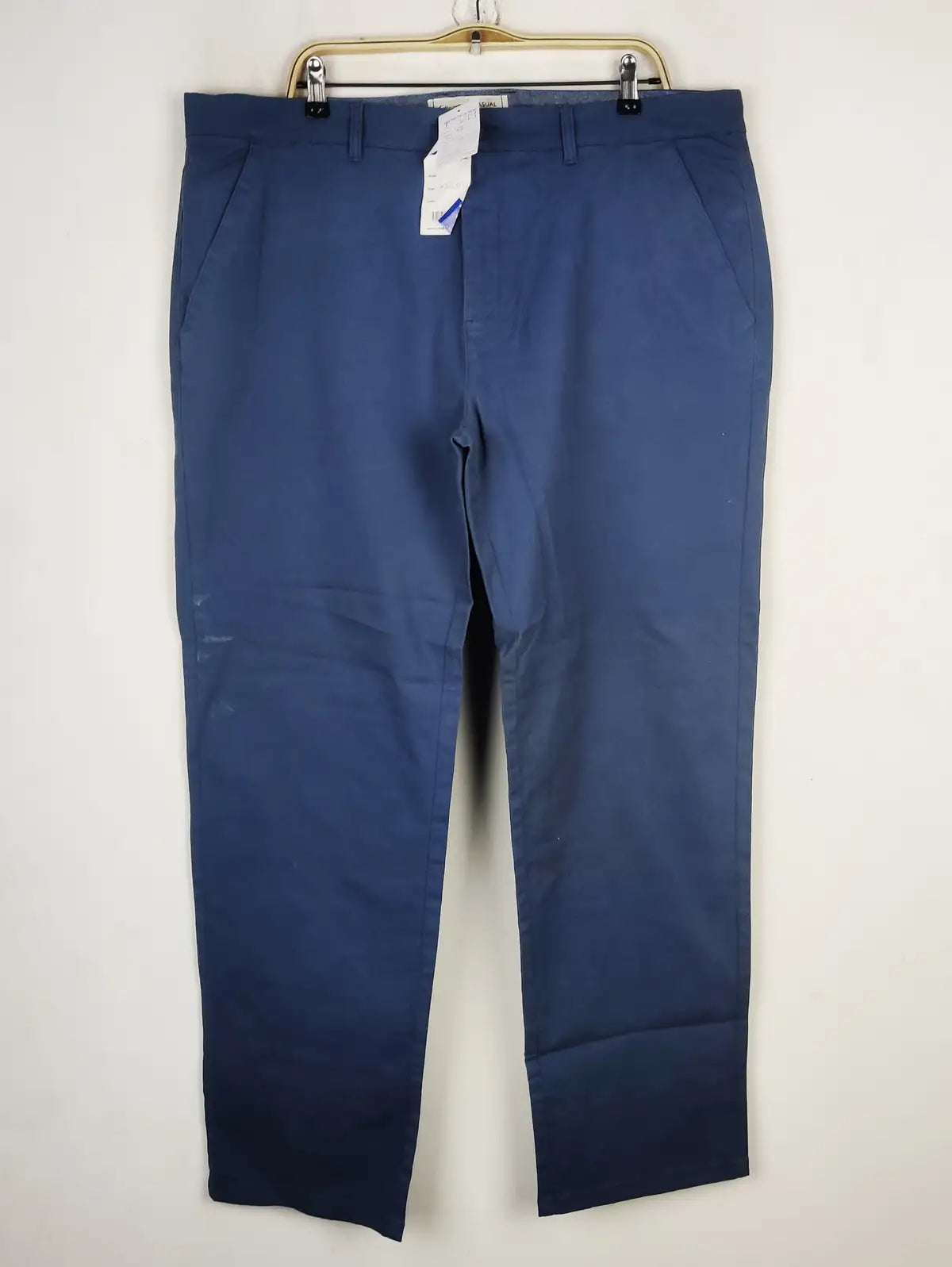 Buy online pre-used pre-loved 100% authentic & Original branded George (P-399) available in Pakistan. Top international brands avilable.
