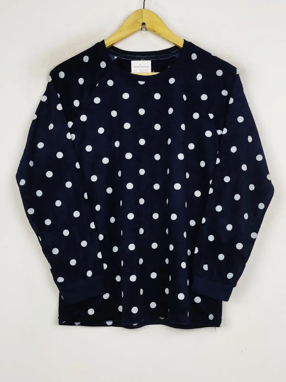 Buy online pre-used pre-loved 100% authentic & Original branded Love To Lounge (PJ-1181) available in Pakistan. Top international brands avilable.