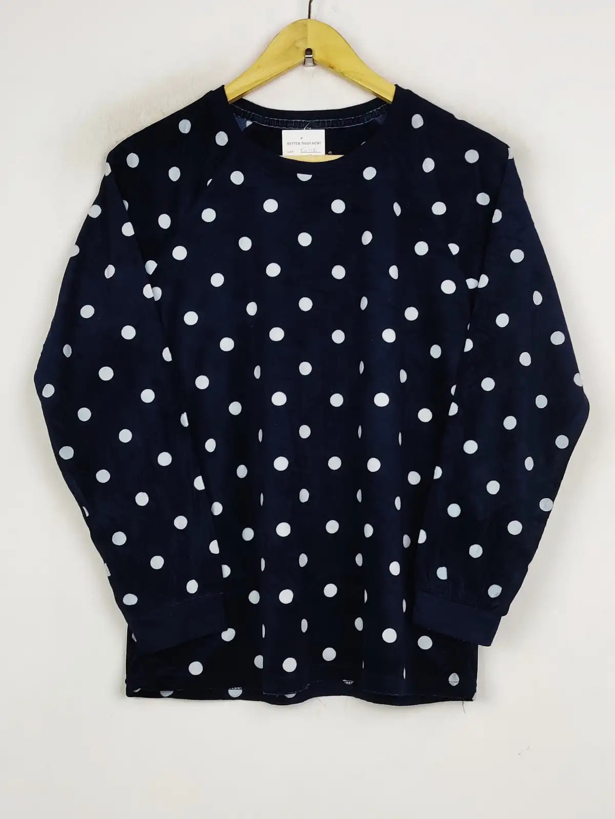 Buy online pre-used pre-loved 100% authentic & Original branded Love To Lounge (PJ-1181) available in Pakistan. Top international brands avilable.