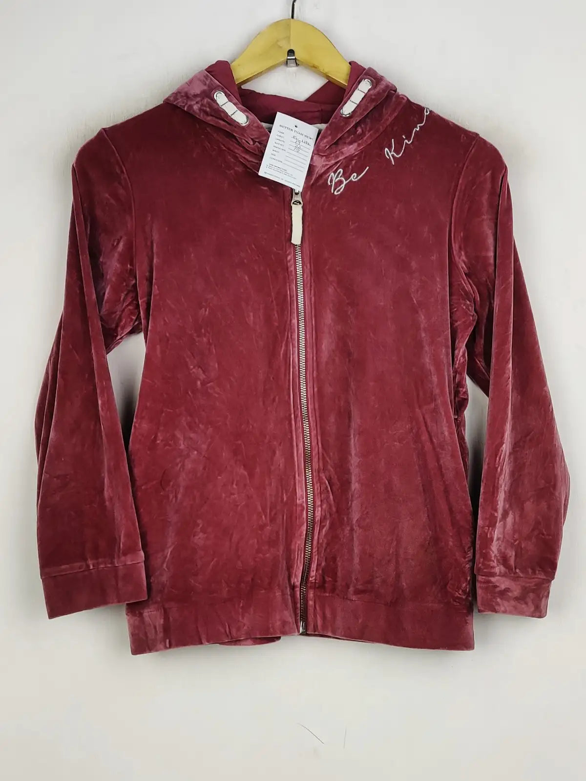 Buy online pre-used pre-loved 100% authentic & Original branded Nutmeg (PJ-1192) available in Pakistan. Top international brands avilable.