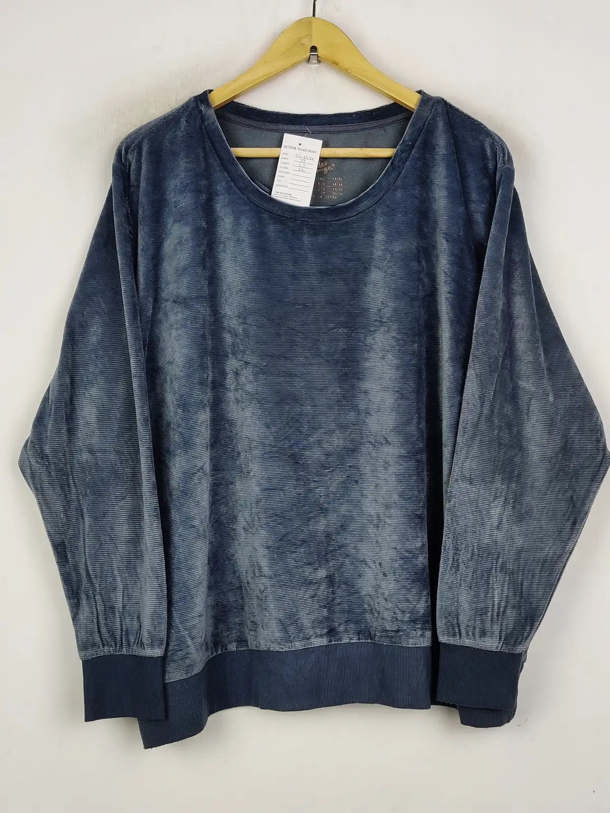 Buy online pre-used pre-loved 100% authentic & Original branded Love To Lounge (PJ-1234) available in Pakistan. Top international brands avilable.