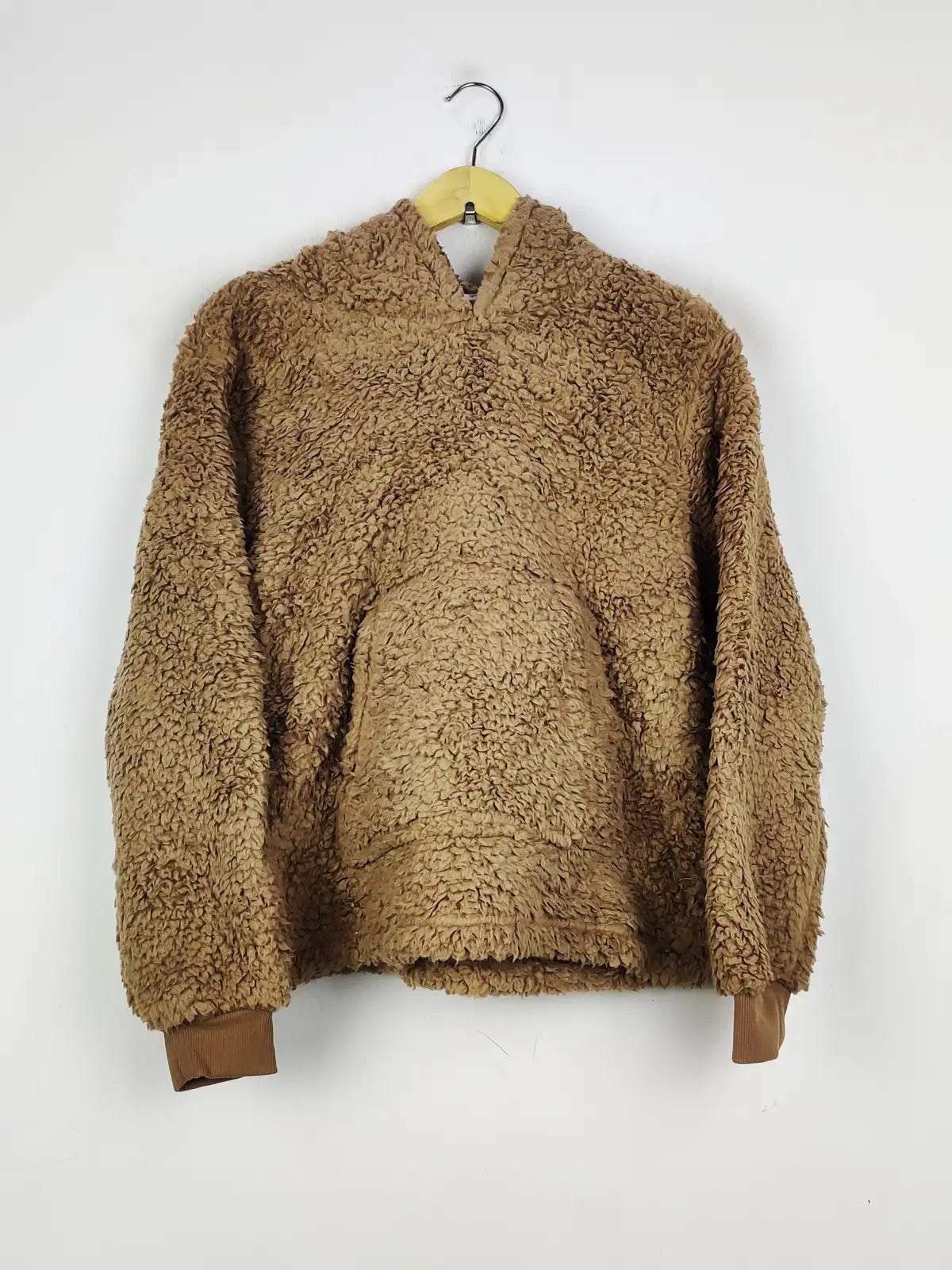 Buy online pre-used pre-loved 100% authentic & Original branded Dreaming (PJ-1244) available in Pakistan. Top international brands avilable.