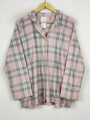 Buy online pre-used pre-loved 100% authentic & Original branded Marks & Spencer (PJ-1268) available in Pakistan. Top international brands avilable.