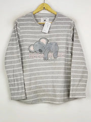 Buy online pre-used pre-loved 100% authentic & Original branded F&F (PJ-1271) available in Pakistan. Top international brands avilable.