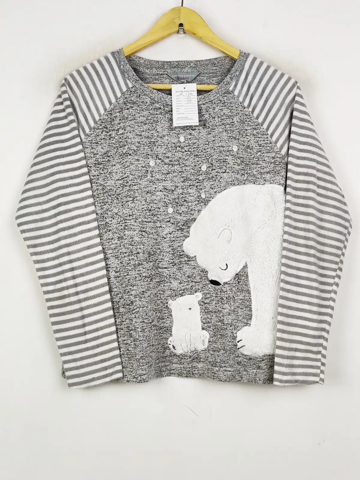 Buy online pre-used pre-loved 100% authentic & Original branded Dorothy Perkins (PJ-1296) available in Pakistan. Top international brands avilable.