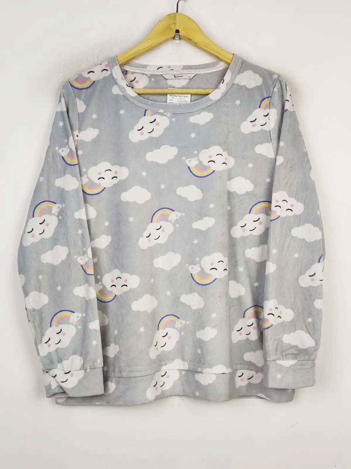 Buy online pre-used pre-loved 100% authentic & Original branded Tu (PJ-1352) available in Pakistan. Top international brands avilable.