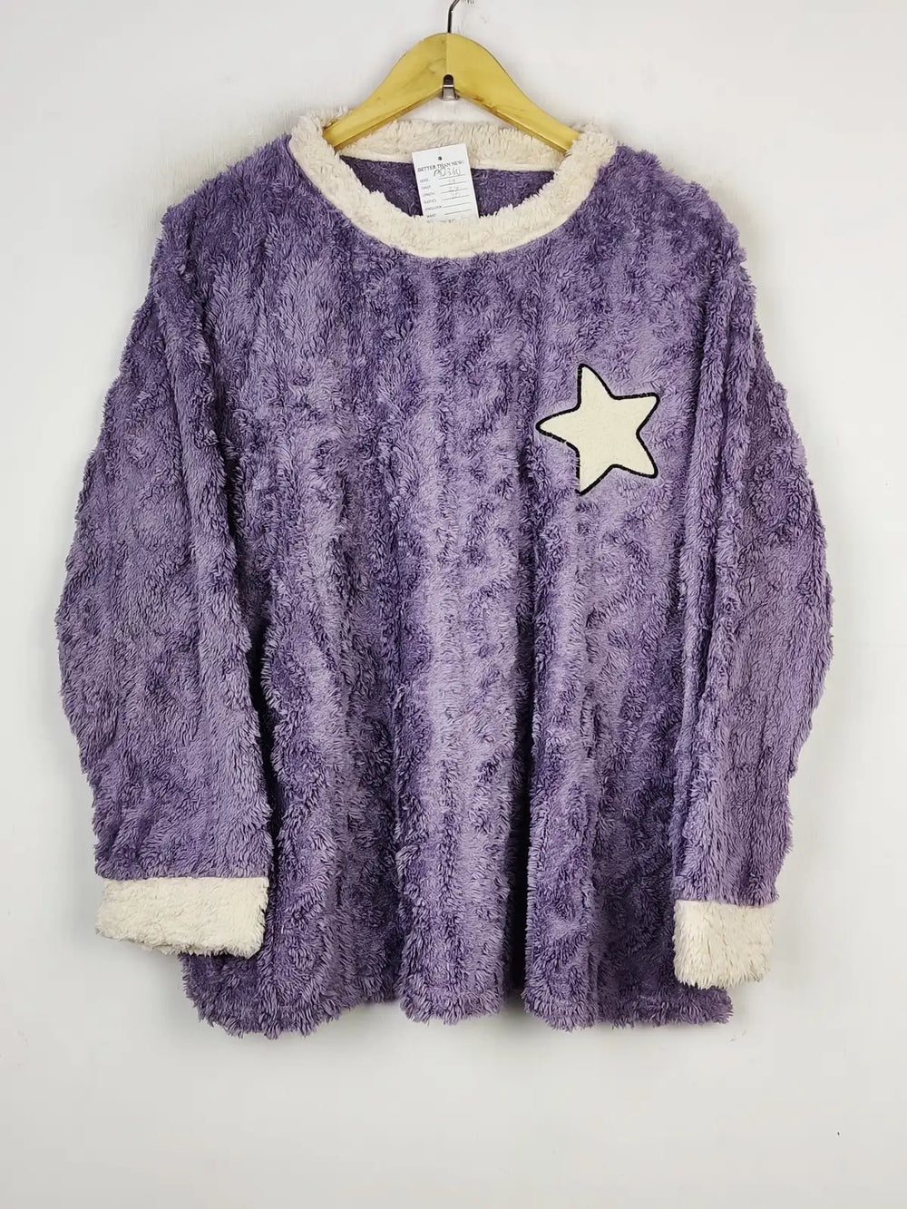 Buy online pre-used pre-loved 100% authentic & Original branded Unknown Brand (PJ-1360) available in Pakistan. Top international brands avilable.