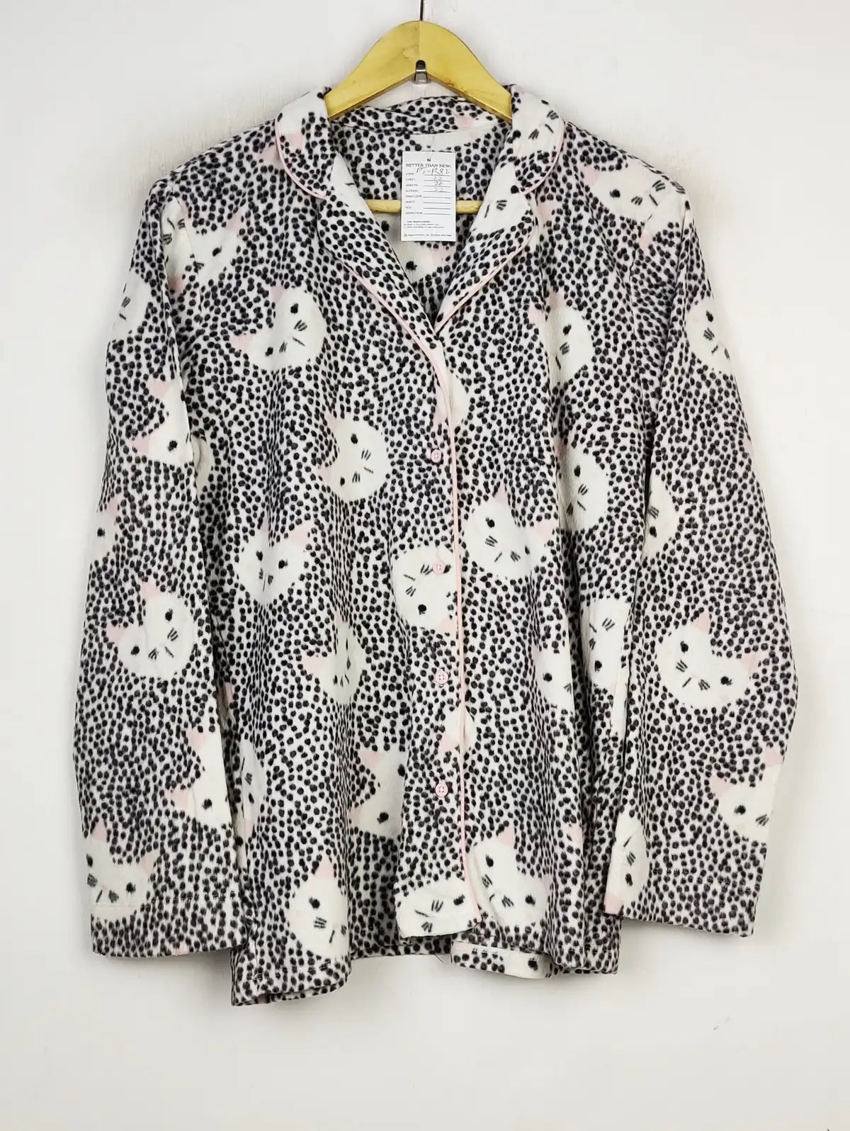 Buy online pre-used pre-loved 100% authentic & Original branded Marks & Spencer (PJ-1382) available in Pakistan. Top international brands avilable.