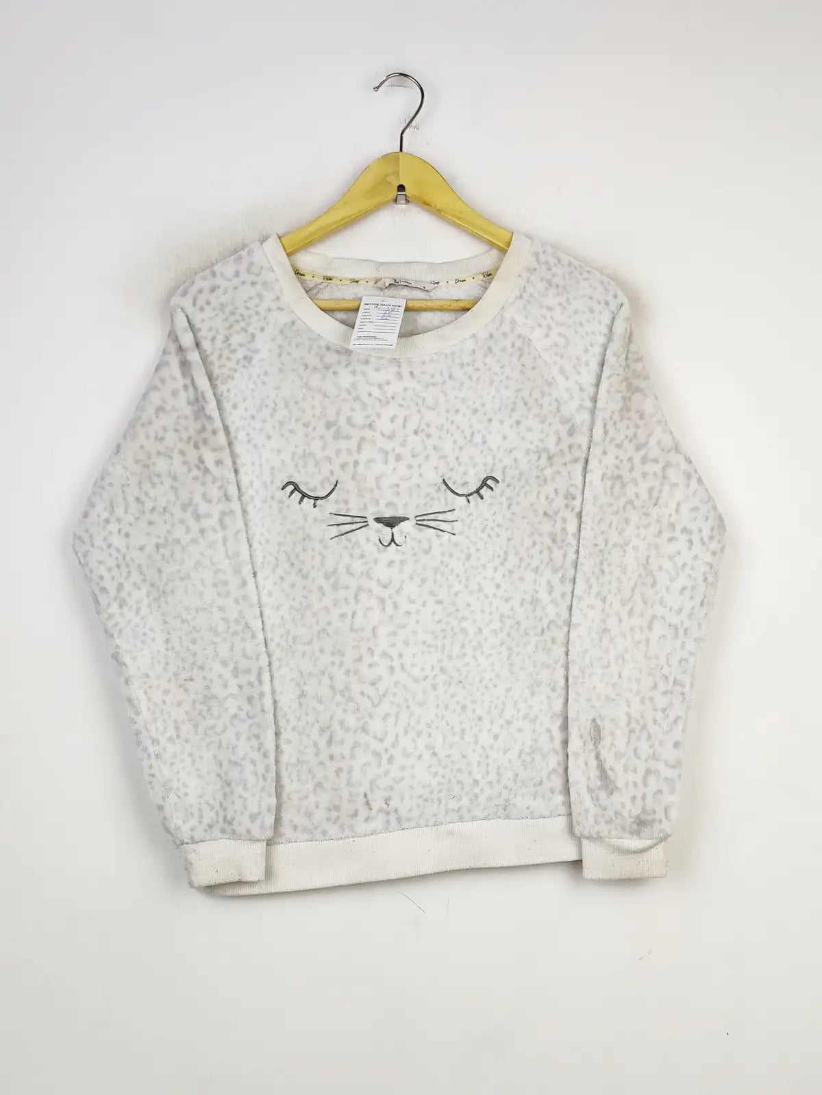 Buy online pre-used pre-loved 100% authentic & Original branded Tu (PJ-1383) available in Pakistan. Top international brands avilable.