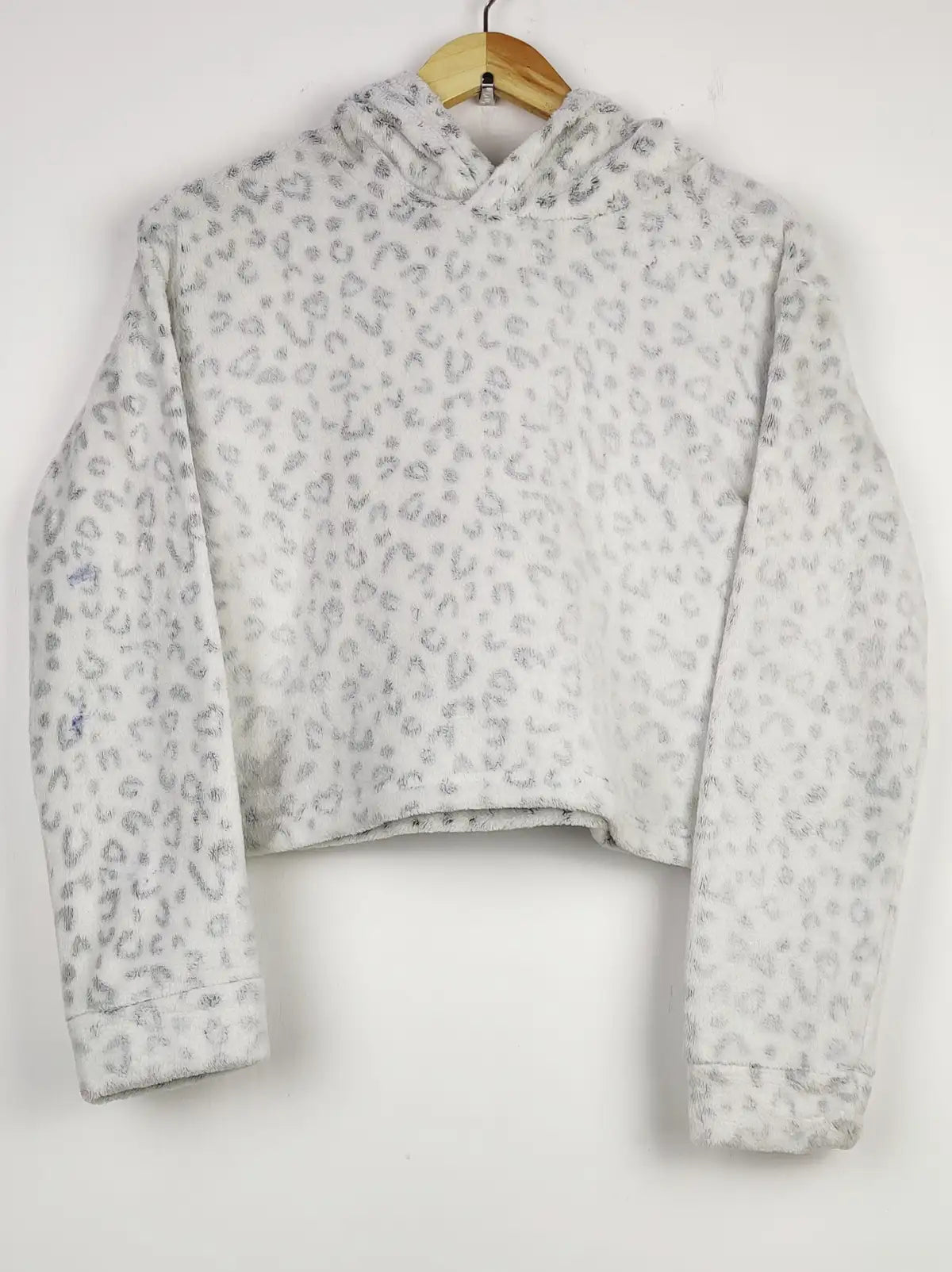 Buy online pre-used pre-loved 100% authentic & Original branded M&Co (PJ-1481) available in Pakistan. Top international brands avilable.