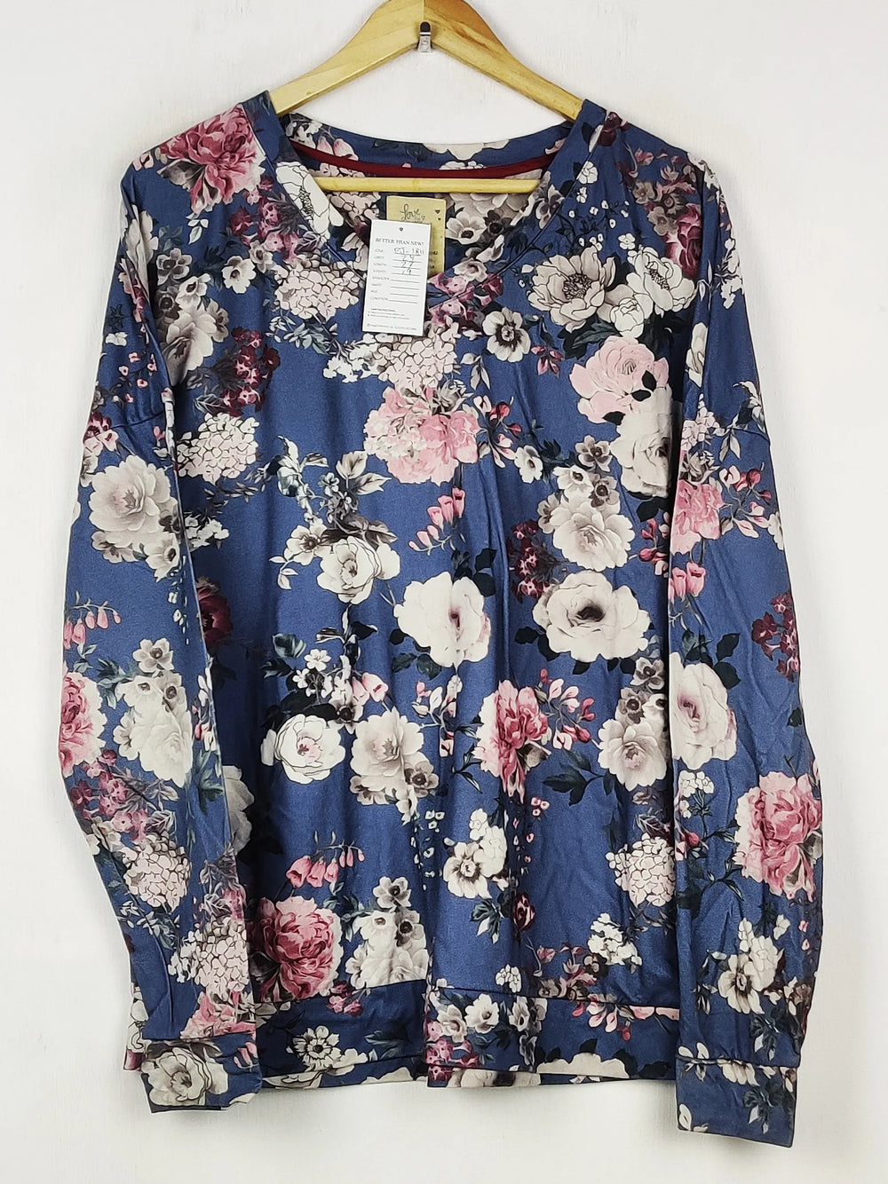 Buy online pre-used pre-loved 100% authentic & Original branded Love To Lounge (PJ-1811) available in Pakistan. Top international brands avilable.