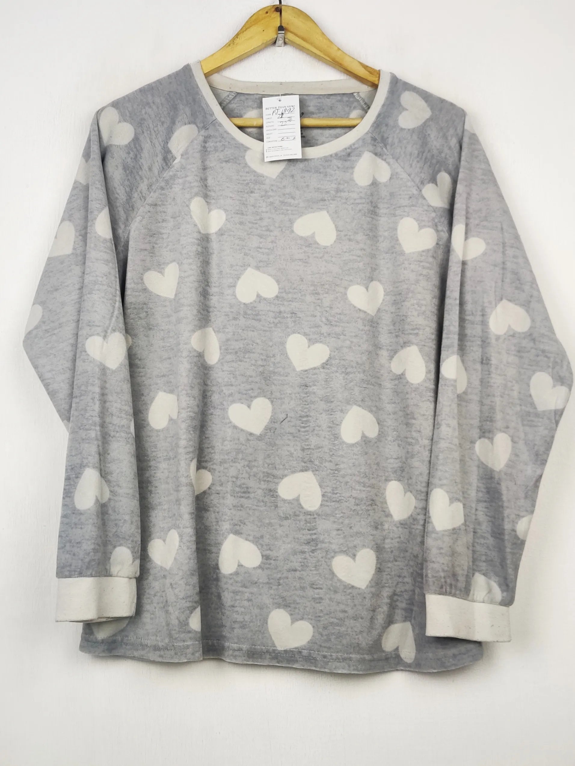 Buy online pre-used pre-loved 100% authentic & Original branded Love To Lounge (PJ-1892) available in Pakistan. Top international brands avilable.