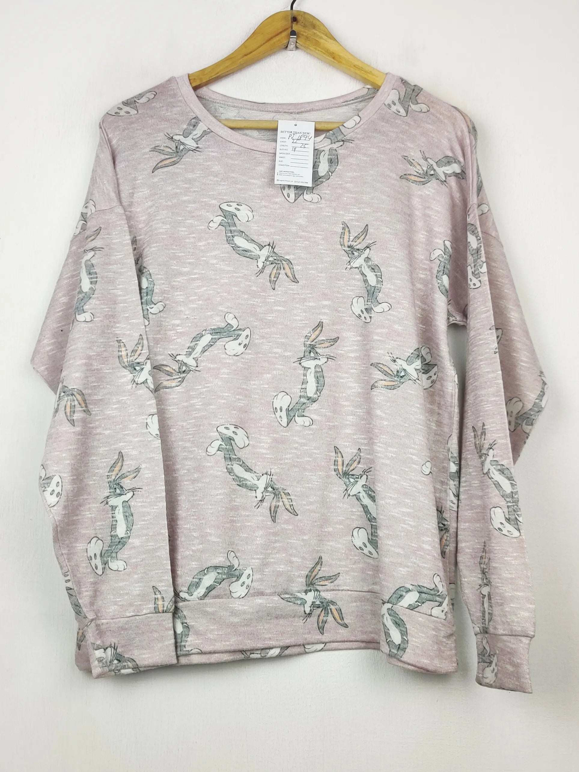Buy online pre-used pre-loved 100% authentic & Original branded Looney Tunes (PJ-1894) available in Pakistan. Top international brands avilable.