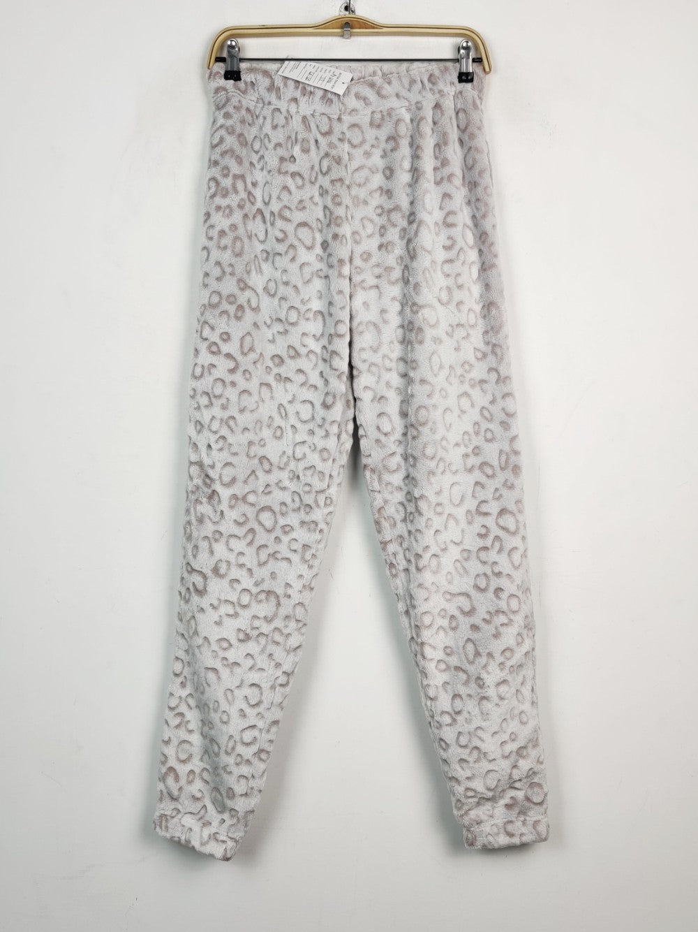 F&F (PJ-2146)