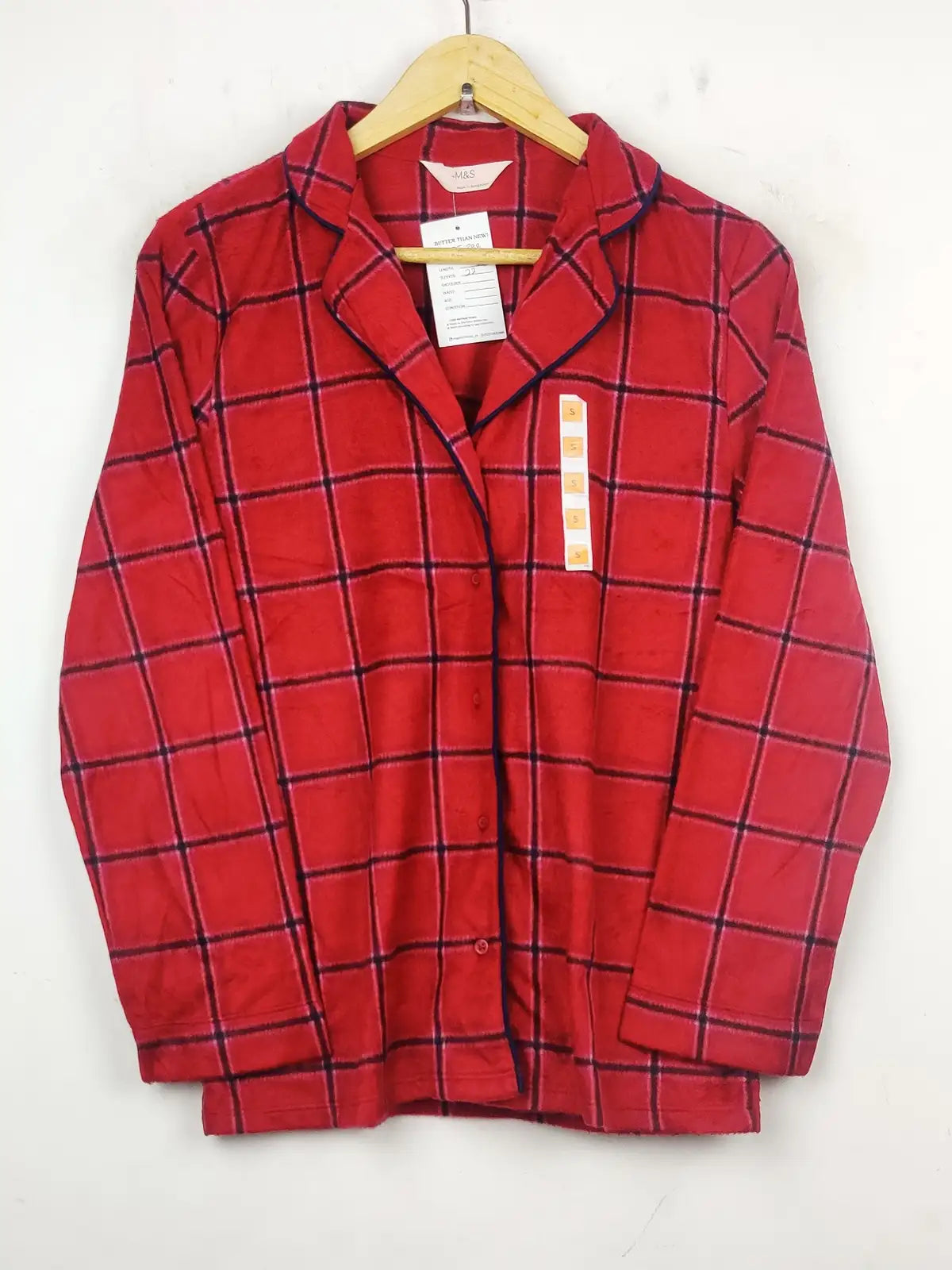 Buy online pre-used pre-loved 100% authentic & Original branded Marks & Spencer (PJ-388) available in Pakistan. Top international brands avilable.