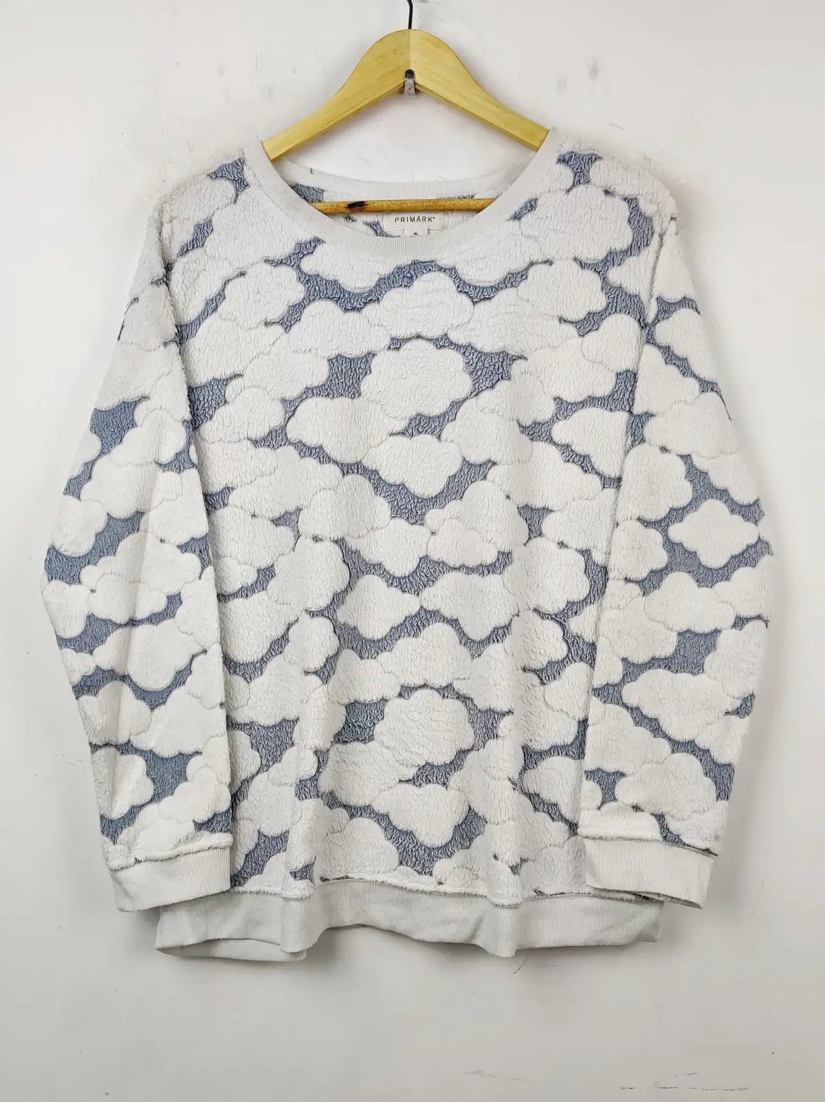 Buy online pre-used pre-loved 100% authentic & Original branded Primark (PJ-428) available in Pakistan. Top international brands avilable.