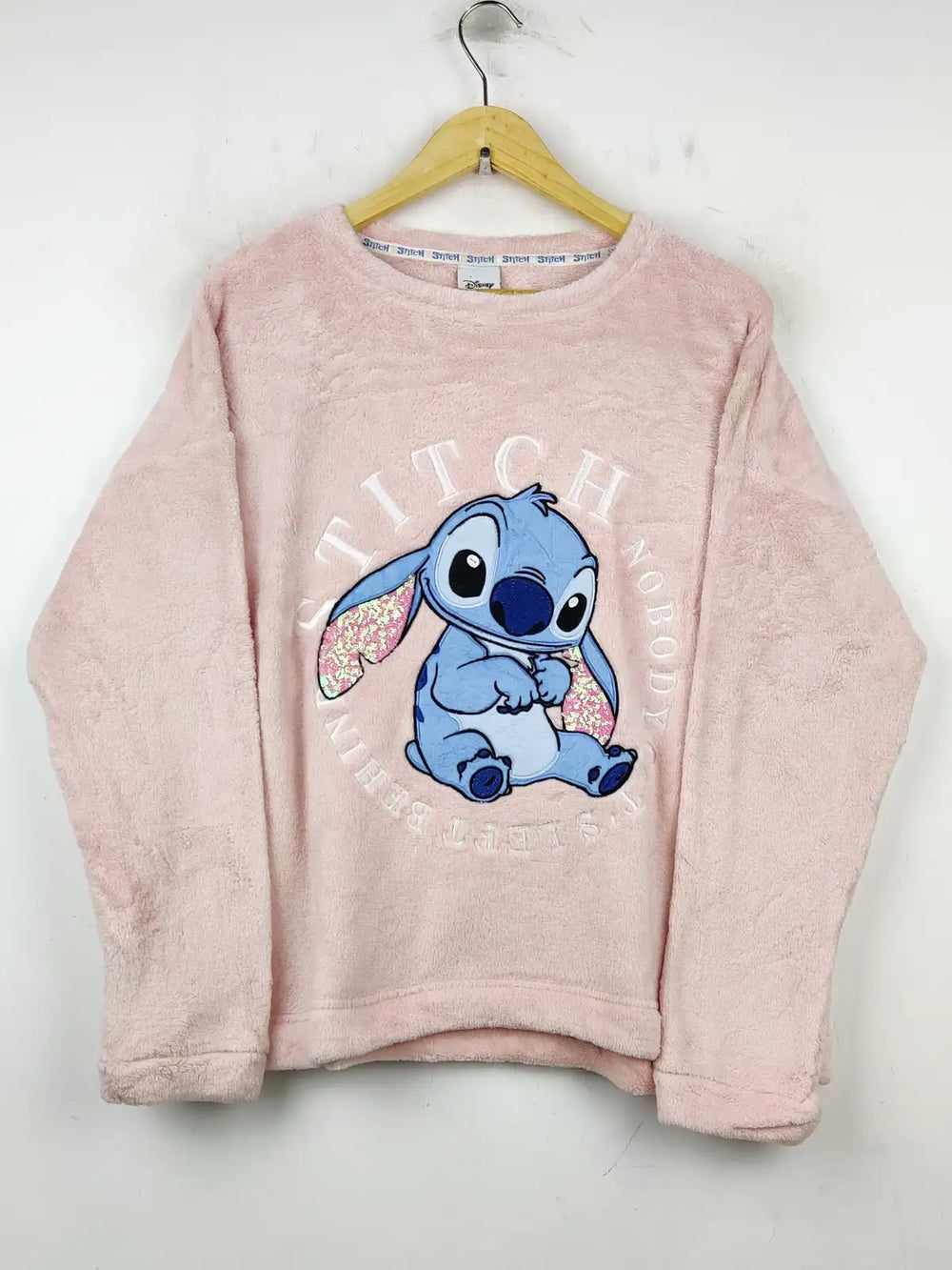 Buy online pre-used pre-loved 100% authentic & Original branded Disney (PJ-488) available in Pakistan. Top international brands avilable.