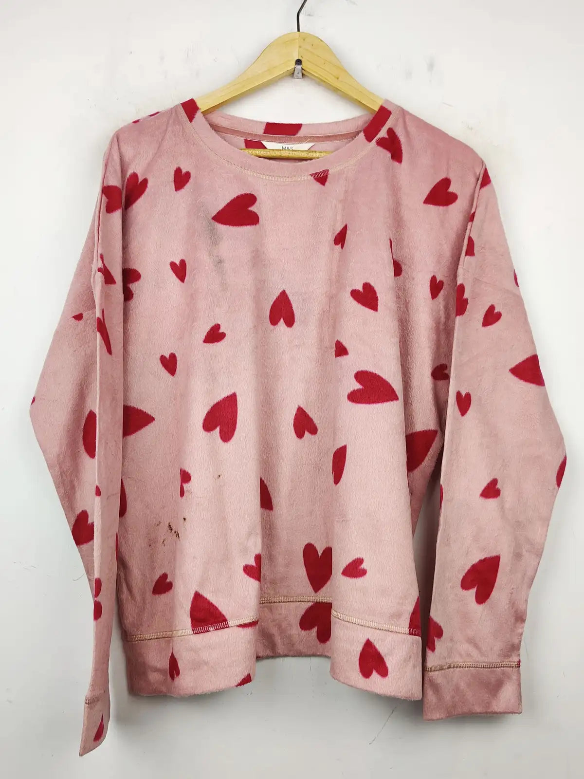 Buy online pre-used pre-loved 100% authentic & Original branded Marks & Spencer (PJ-526) available in Pakistan. Top international brands avilable.