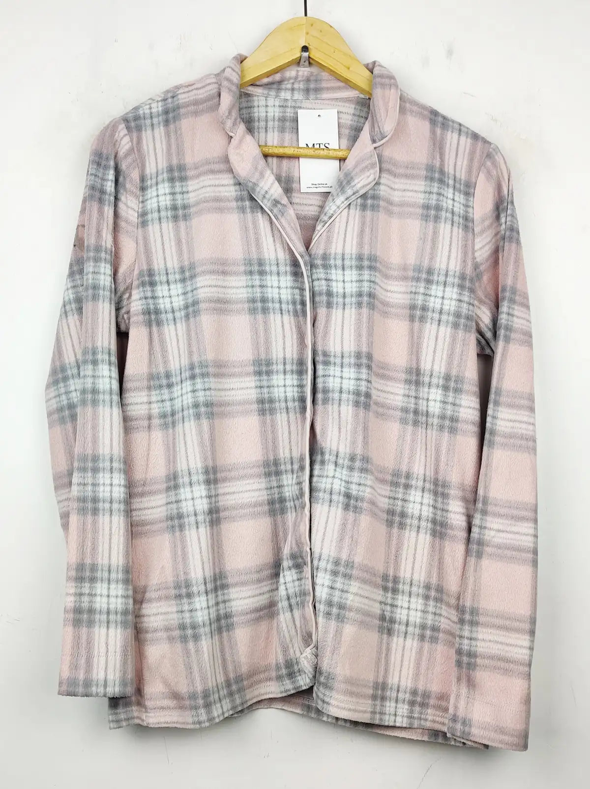 Buy online pre-used pre-loved 100% authentic & Original branded Marks & Spencer (PJ-531) available in Pakistan. Top international brands avilable.