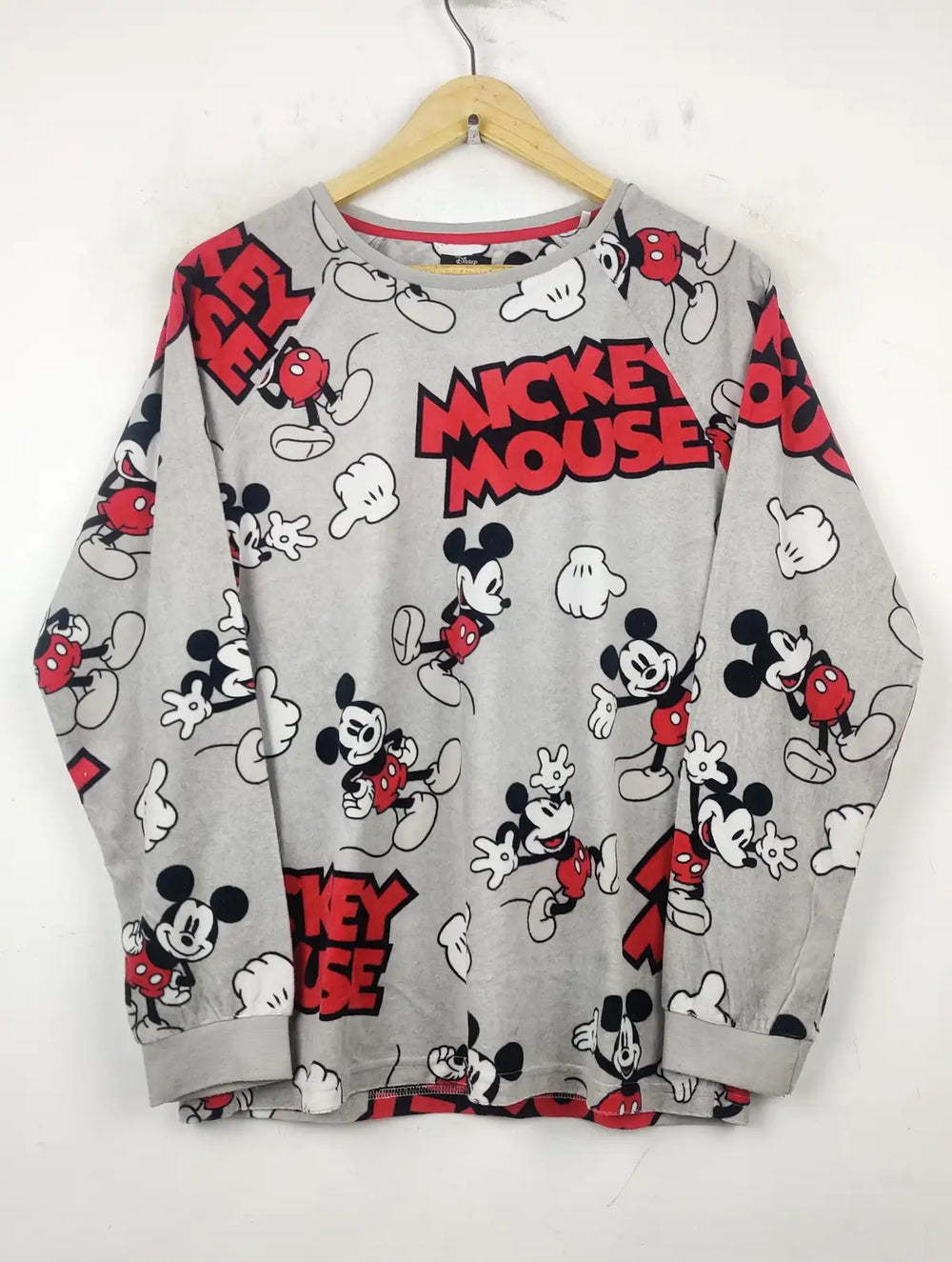 Buy online pre-used pre-loved 100% authentic & Original branded Love To Lounge (PJ-569) available in Pakistan. Top international brands avilable.