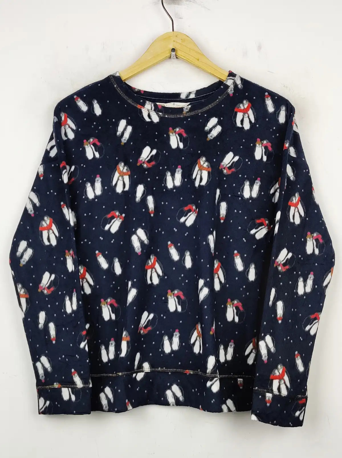 Buy online pre-used pre-loved 100% authentic & Original branded Marks & Spencer (PJ-582) available in Pakistan. Top international brands avilable.