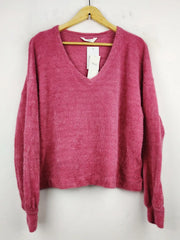 Buy online pre-used pre-loved 100% authentic & Original branded Marks & Spencer (PJ-620) available in Pakistan. Top international brands avilable.