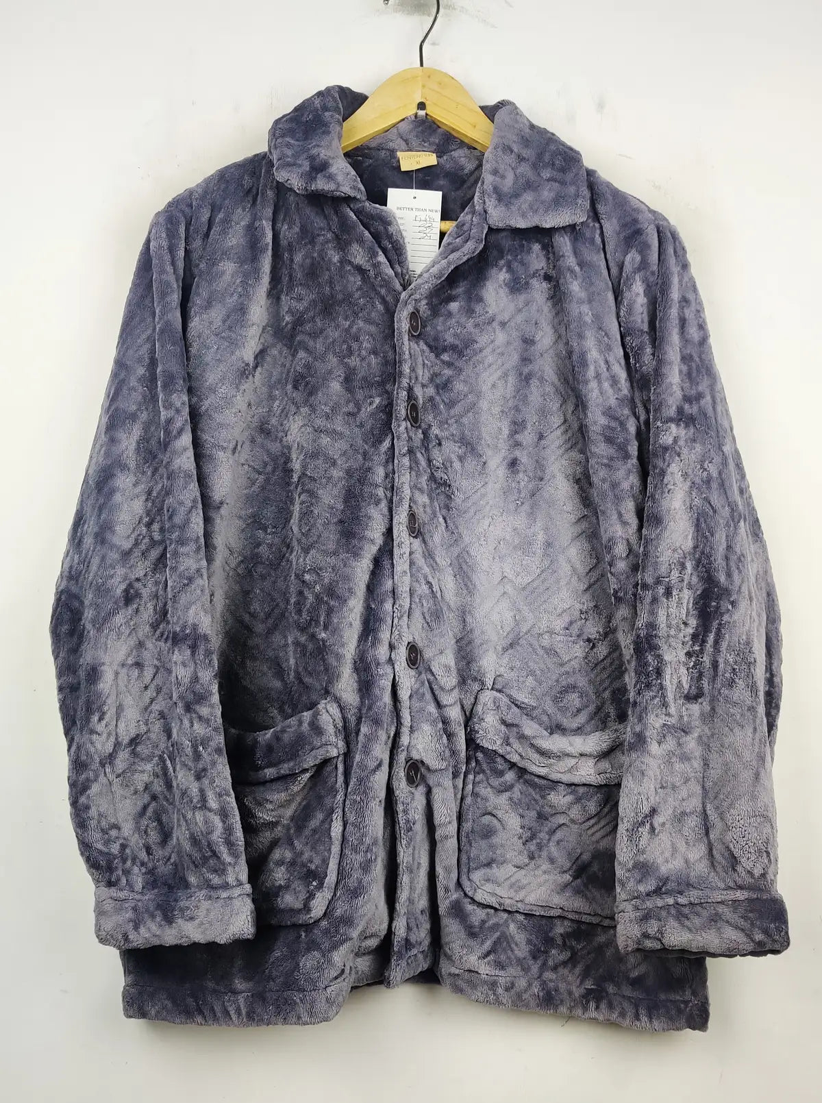 Buy online pre-used pre-loved 100% authentic & Original branded Fenteng (PJ-644) available in Pakistan. Top international brands avilable.