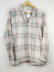 Buy online pre-used pre-loved 100% authentic & Original branded Marks & Spencer (PJ-659) available in Pakistan. Top international brands avilable.
