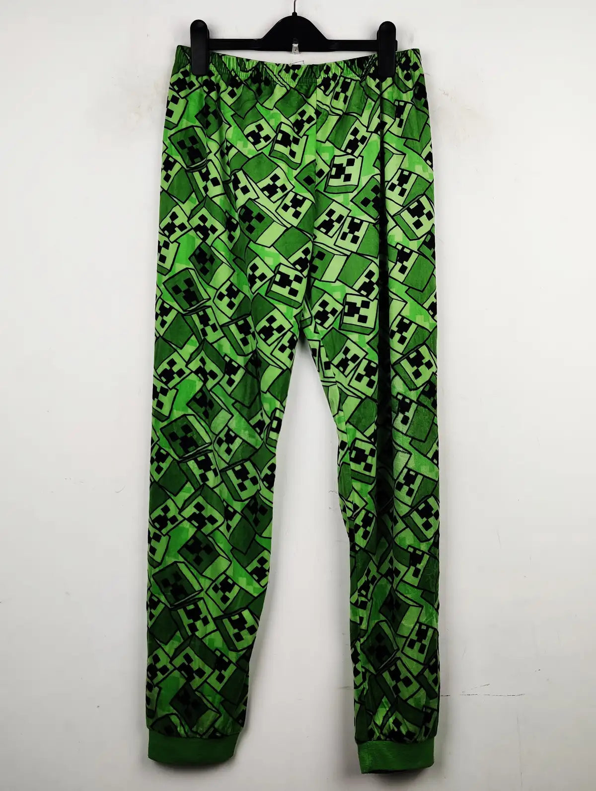 Primark (PJ-691)