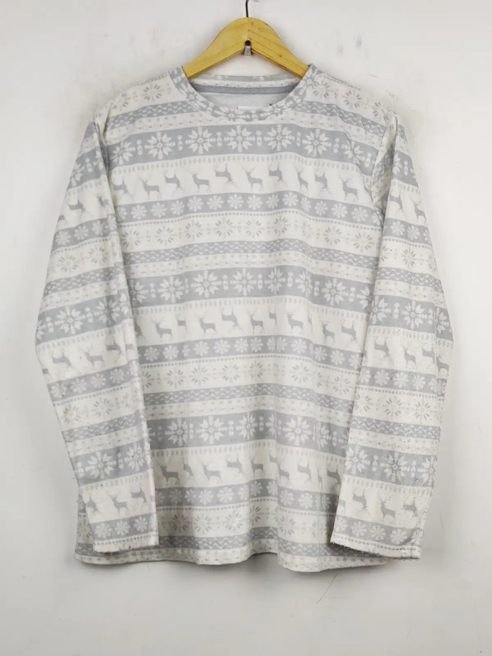 Buy online pre-used pre-loved 100% authentic & Original branded Unknown Brand (PJ-696) available in Pakistan. Top international brands avilable.