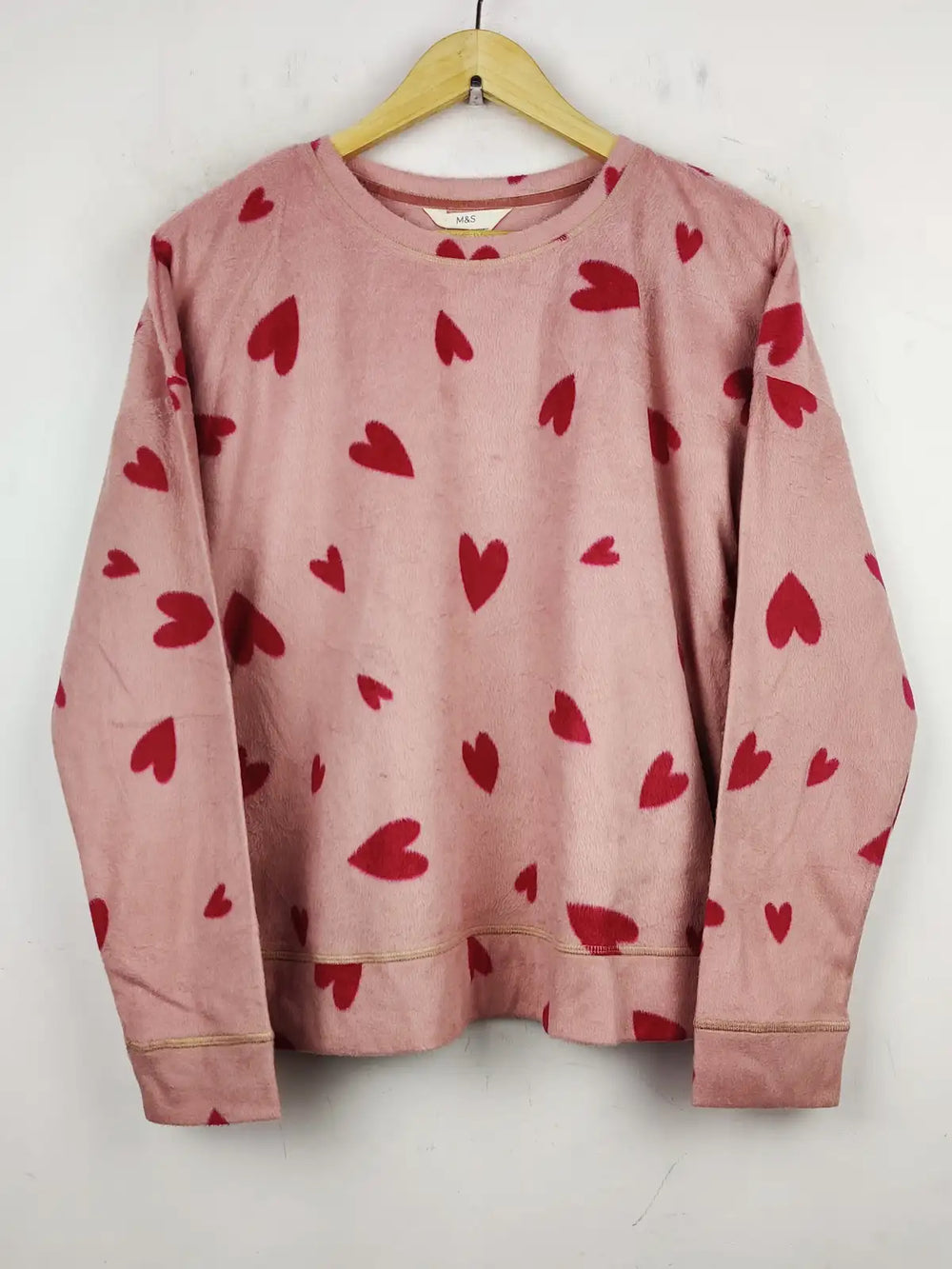 Buy online pre-used pre-loved 100% authentic & Original branded Marks & Spencer (PJ-709) available in Pakistan. Top international brands avilable.