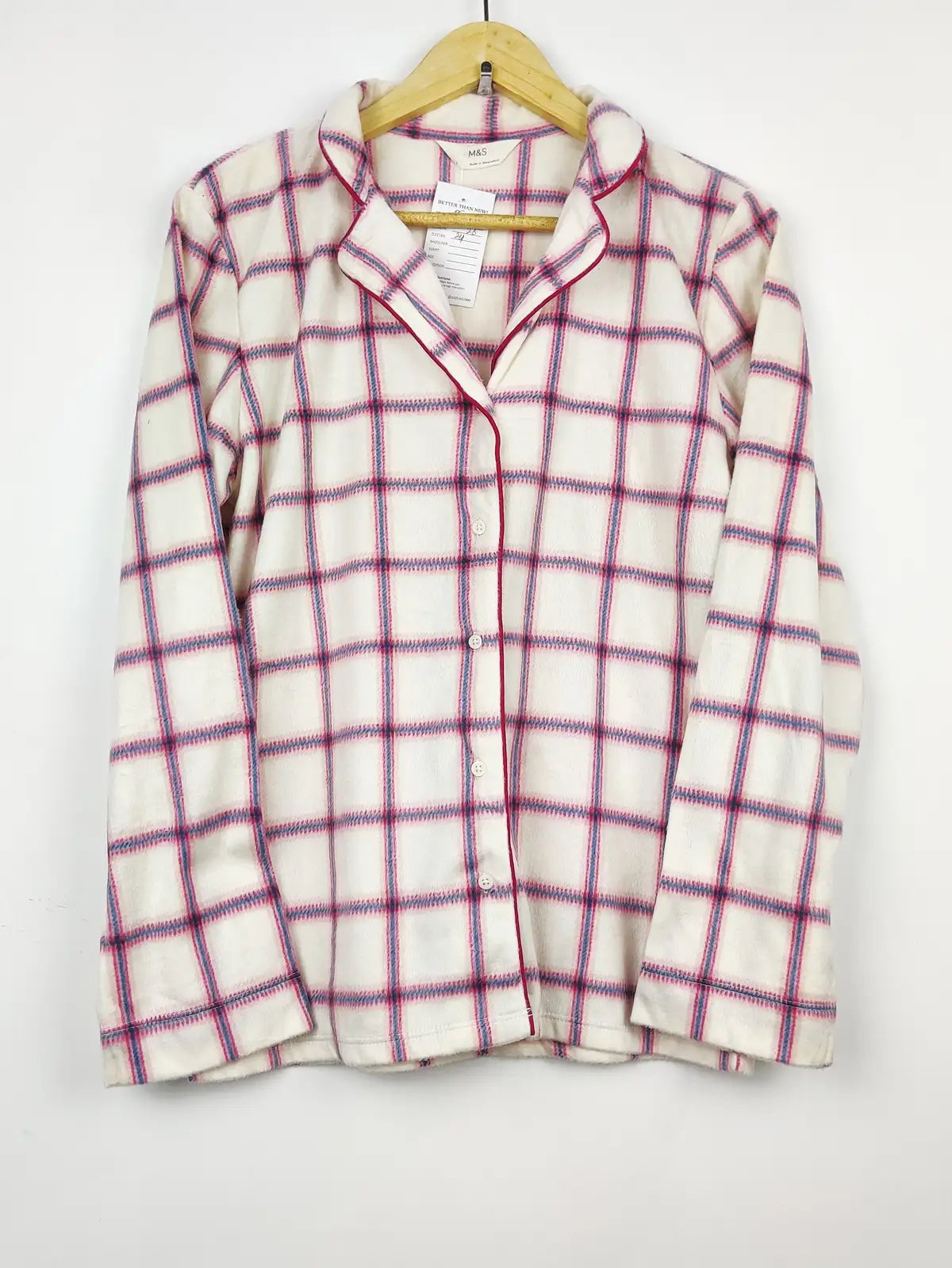 Buy online pre-used pre-loved 100% authentic & Original branded Marks & Spencer (PJ-723) available in Pakistan. Top international brands avilable.