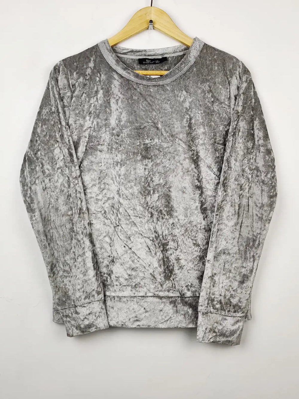 Buy online pre-used pre-loved 100% authentic & Original branded Styleit Up (PJ-738) available in Pakistan. Top international brands avilable.