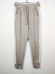 F&F (PJ-739)