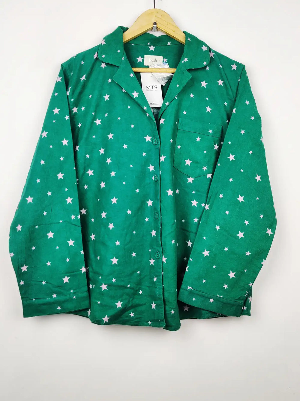 Buy online pre-used pre-loved 100% authentic & Original branded Hush (PJ-764) available in Pakistan. Top international brands avilable.