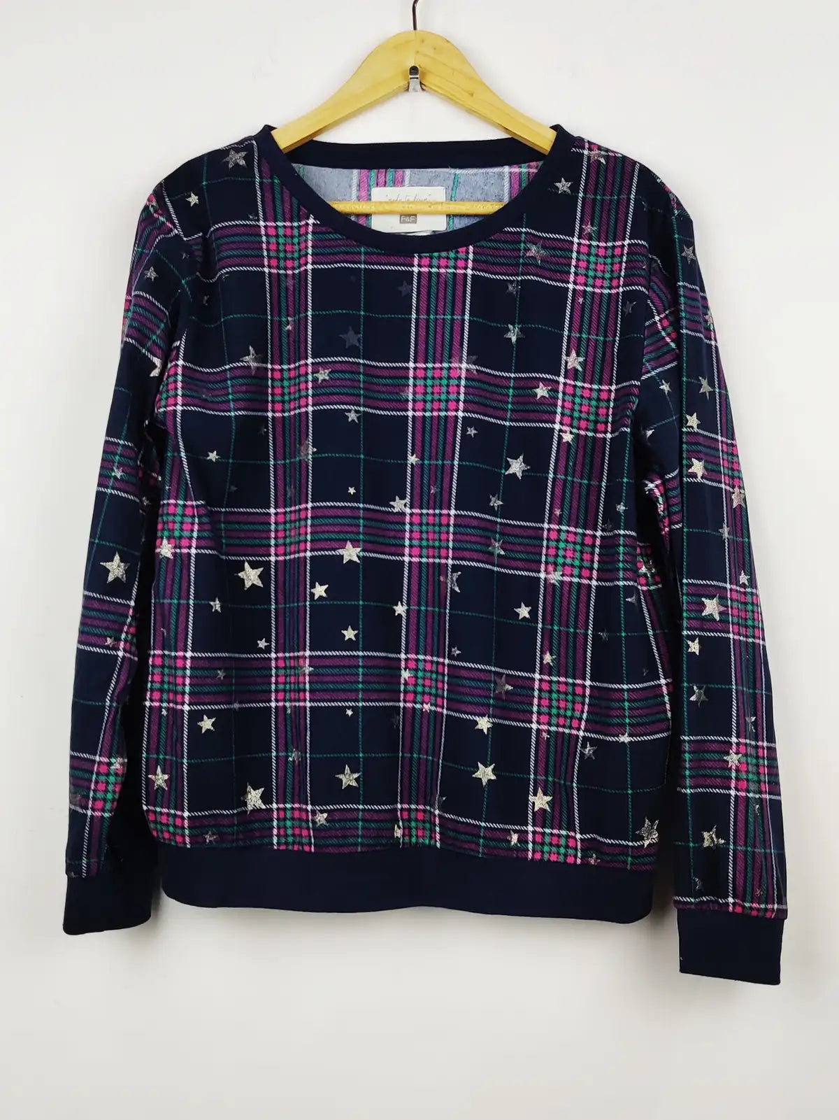 Buy online pre-used pre-loved 100% authentic & Original branded F&F (PJ-794) available in Pakistan. Top international brands avilable.