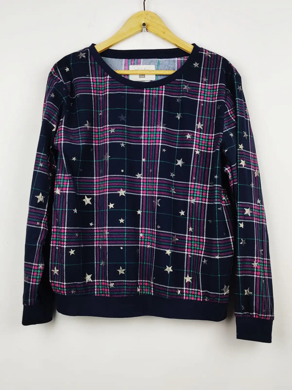 Buy online pre-used pre-loved 100% authentic & Original branded F&F (PJ-794) available in Pakistan. Top international brands avilable.