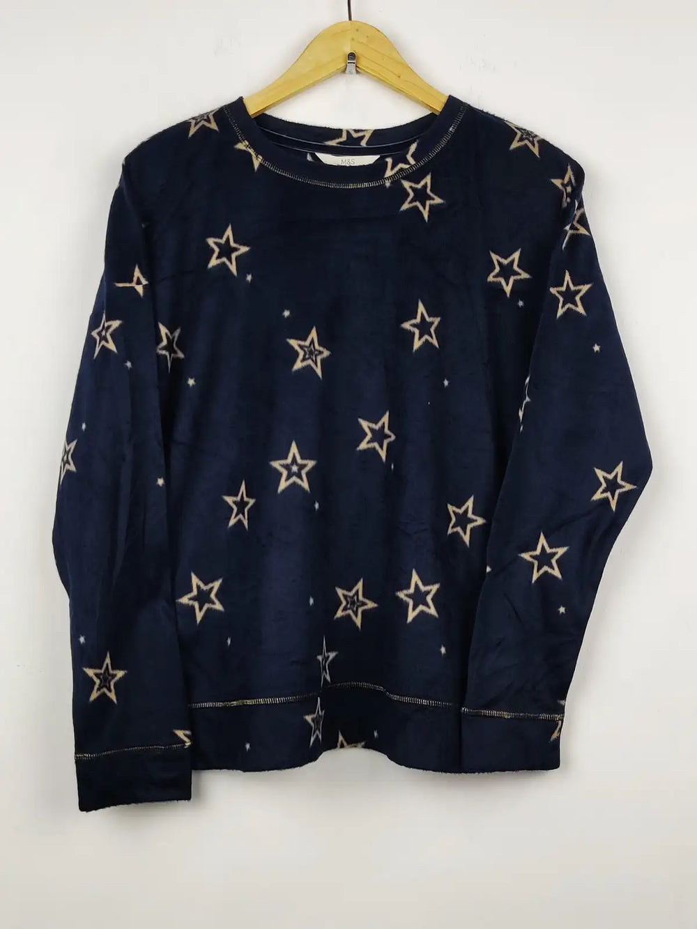 Buy online pre-used pre-loved 100% authentic & Original branded Marks & Spencer (PJ-798) available in Pakistan. Top international brands avilable.