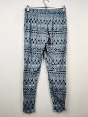 Dunnes Stores (PJ-898)