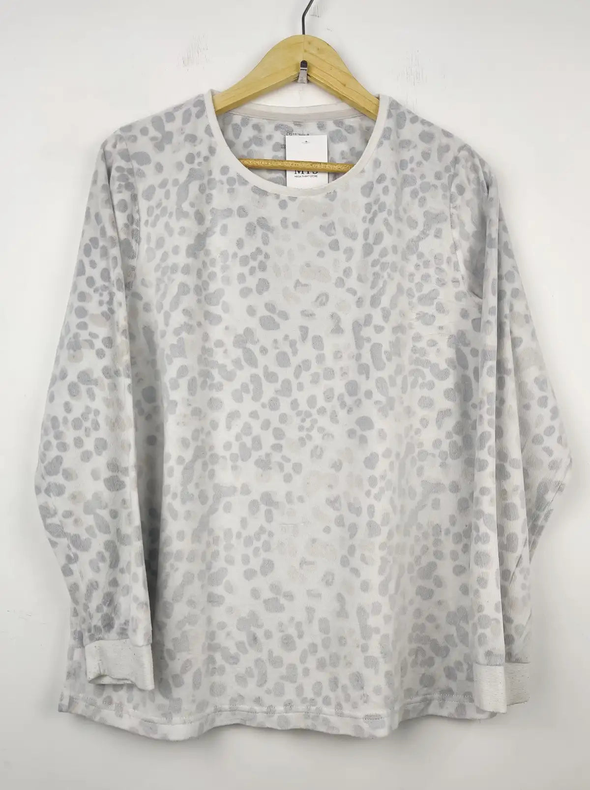 Buy online pre-used pre-loved 100% authentic & Original branded Primark (PJ-916) available in Pakistan. Top international brands avilable.