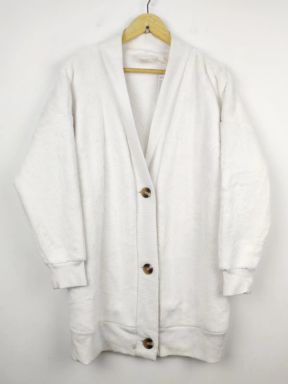 Buy online pre-used pre-loved 100% authentic & Original branded Marks & Spencer (PJ-927) available in Pakistan. Top international brands avilable.