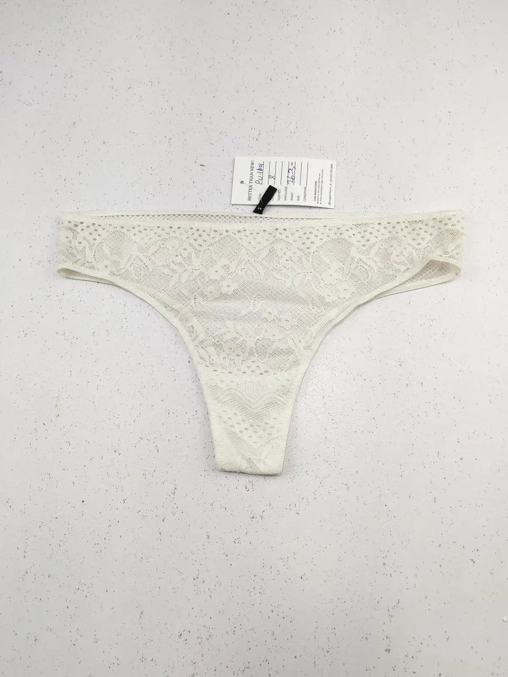 Buy online pre-used pre-loved 100% authentic & Original branded Unknown Brand (PU-1101) available in Pakistan. Top international brands avilable.