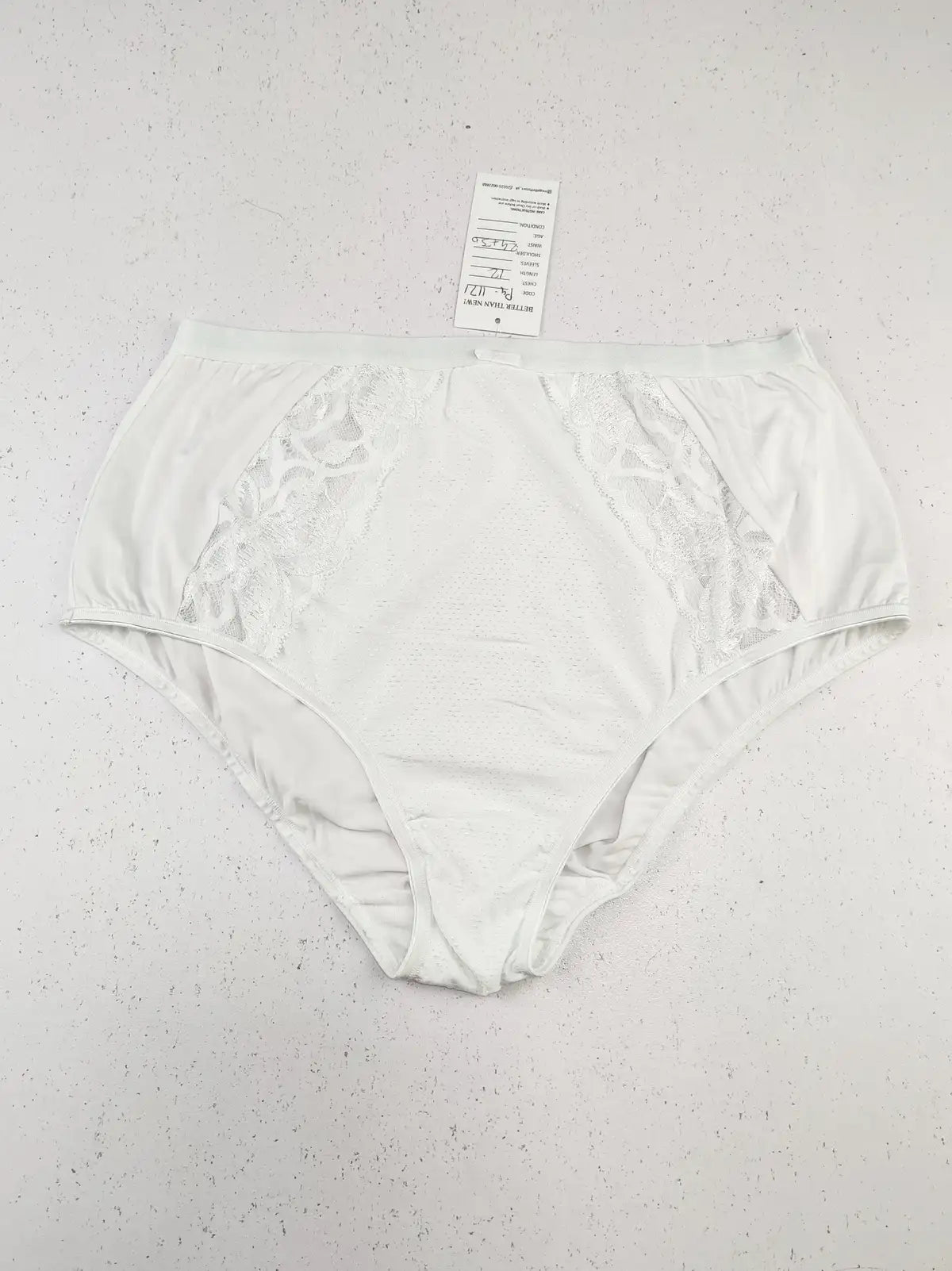 Buy online pre-used pre-loved 100% authentic & Original branded Unknown Brand (PU-1171) available in Pakistan. Top international brands avilable.